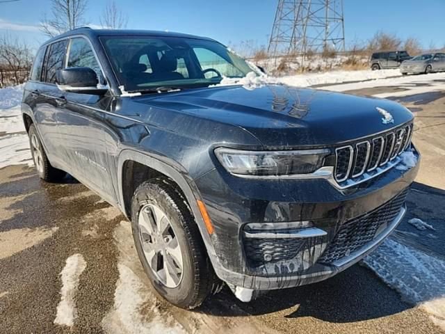 Used 2022 Jeep Grand Cherokee Limited 4xe w/ Luxury Tech Group II video 2