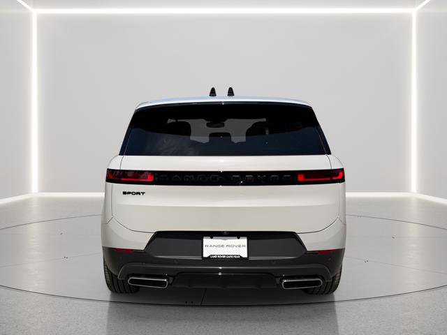 Certified 2025 Land Rover Range Rover Sport SE image 4