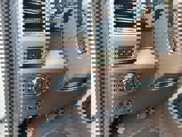 Used 2022 Ford F350 King Ranch w/ King Ranch Ultimate Package image 13