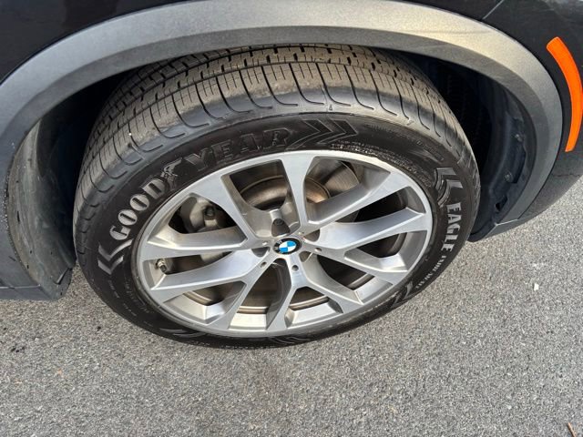Used 2019 BMW X5 xDrive40i w/ Convenience Package image 40
