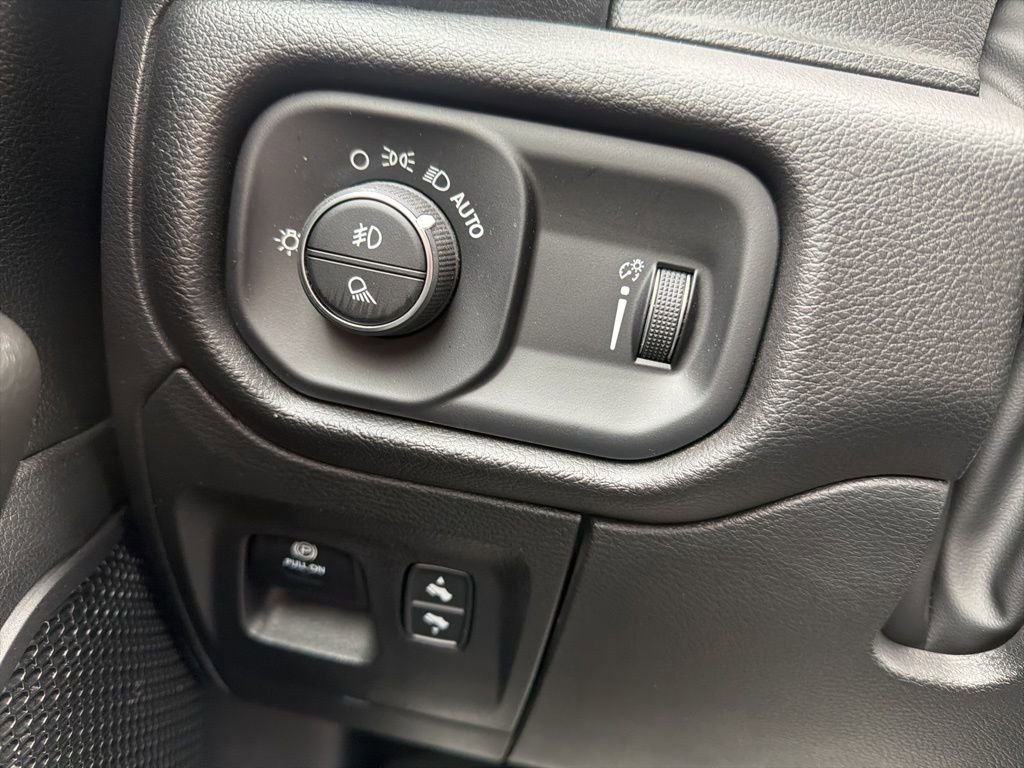 Used 2023 RAM 1500 Big Horn image 18
