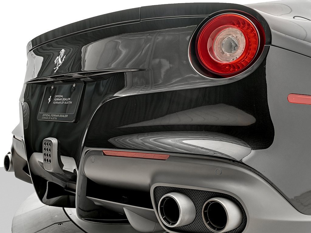Certified 2014 Ferrari F12 Berlinetta image 28