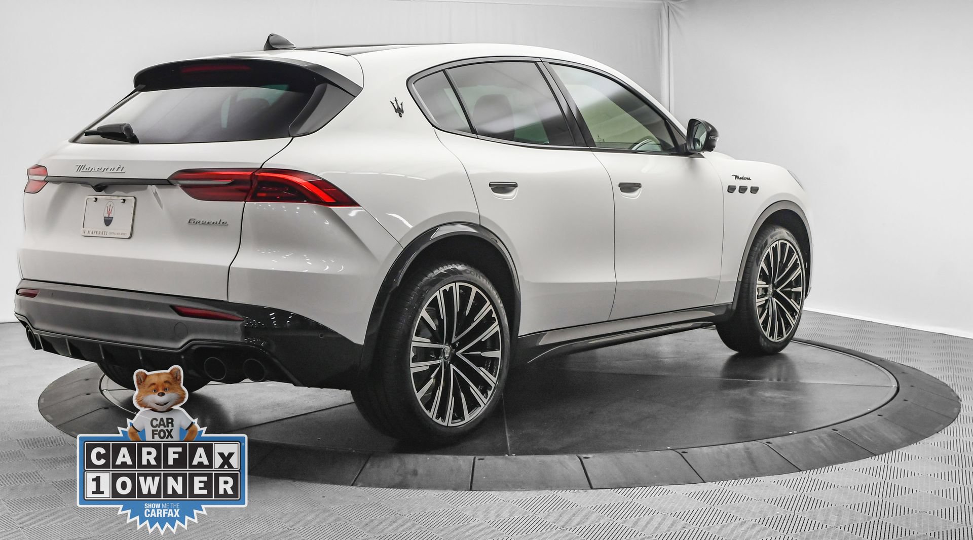 Used 2025 Maserati Grecale Modena AWD/4WD image 9