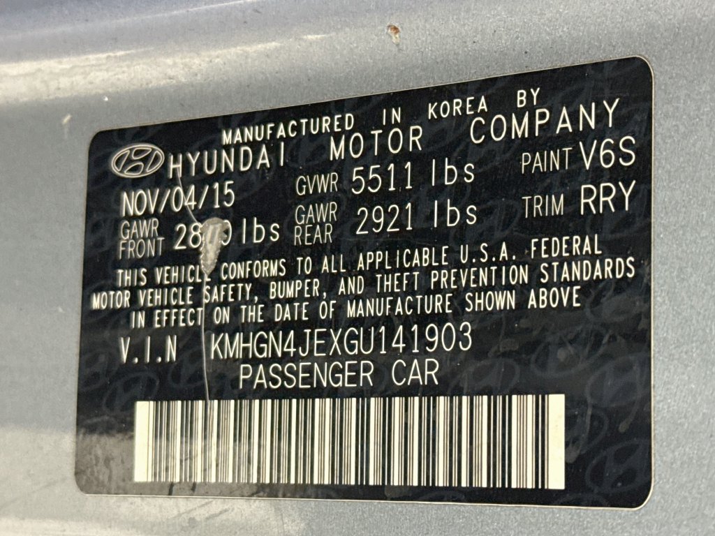 Used 2016 Hyundai Genesis 3.8 AWD/4WD image 39