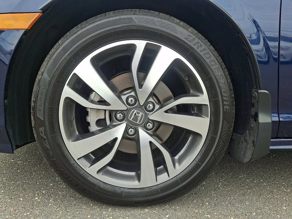 Used 2024 Honda Odyssey Touring image 9