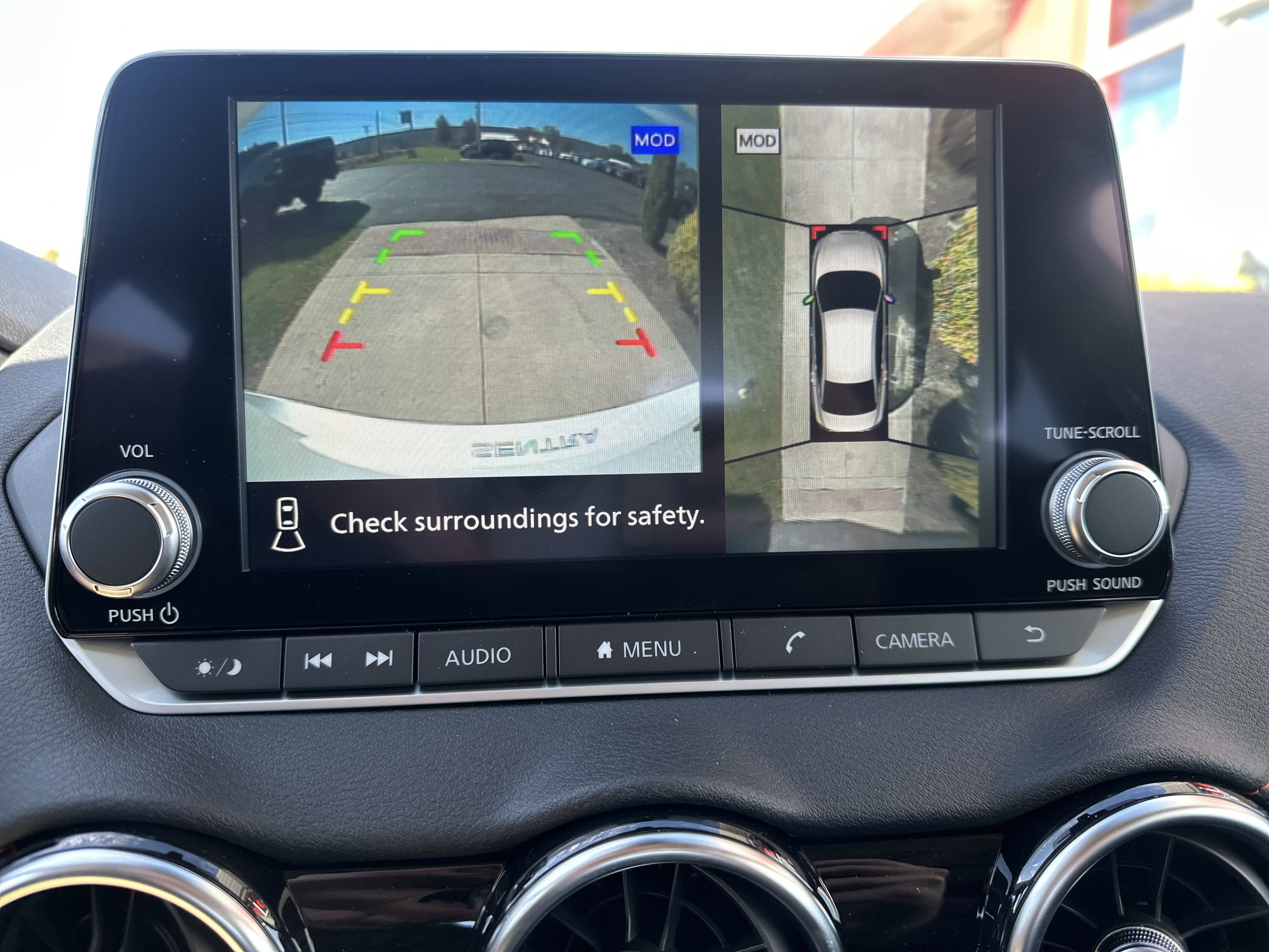 New 2025 Nissan Sentra SR image 23