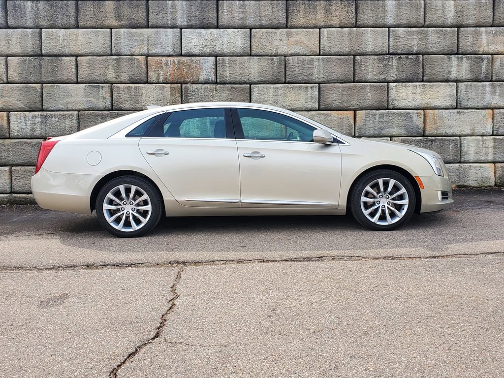 Used 2016 Cadillac XTS Luxury image 6