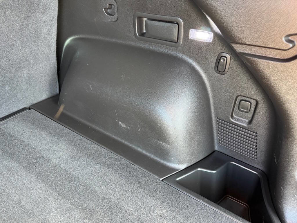 Used 2019 Chevrolet Blazer LT AWD/4WD image 42