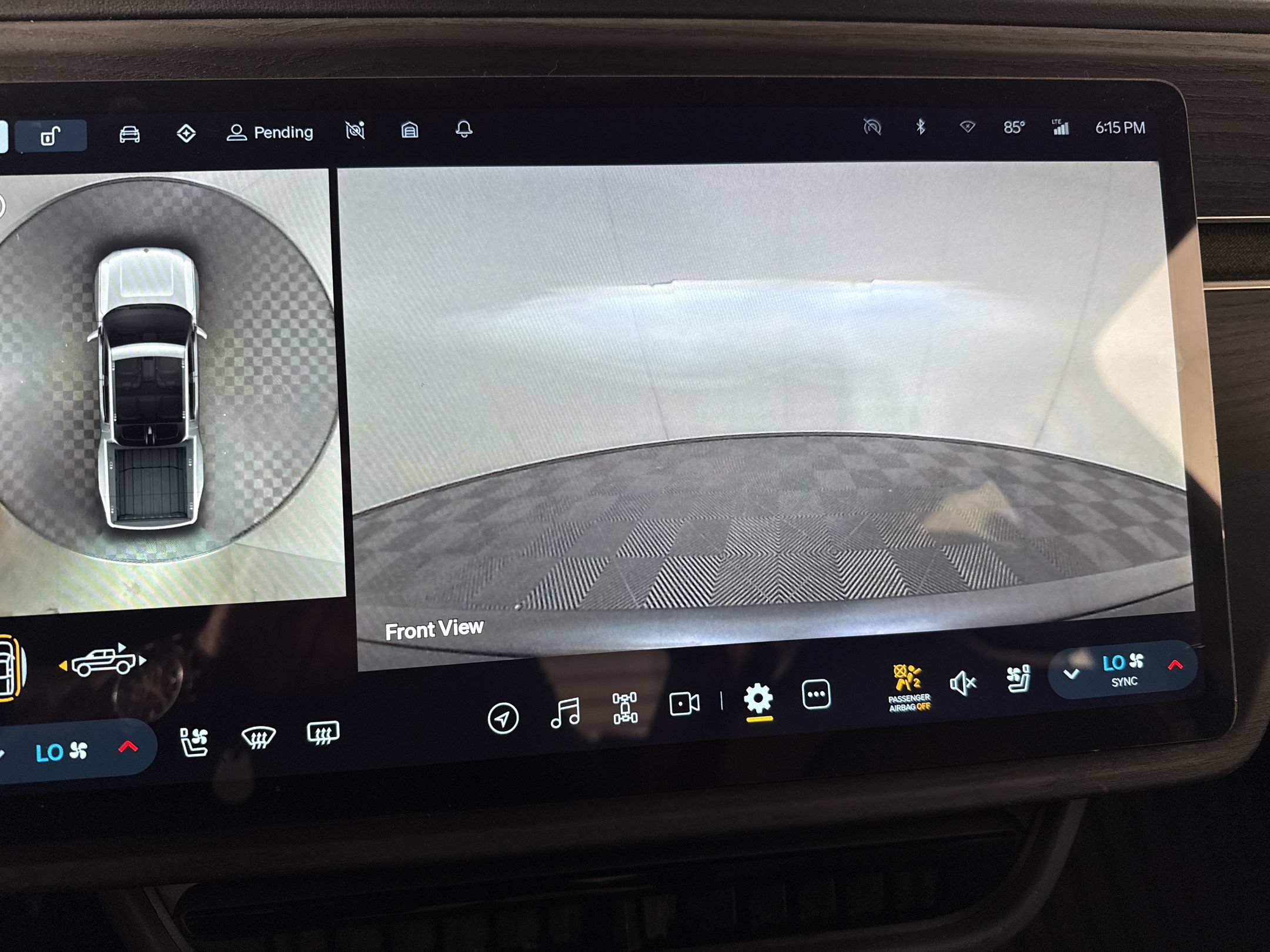 Used 2023 Rivian R1T Adventure AWD/4WD image 14