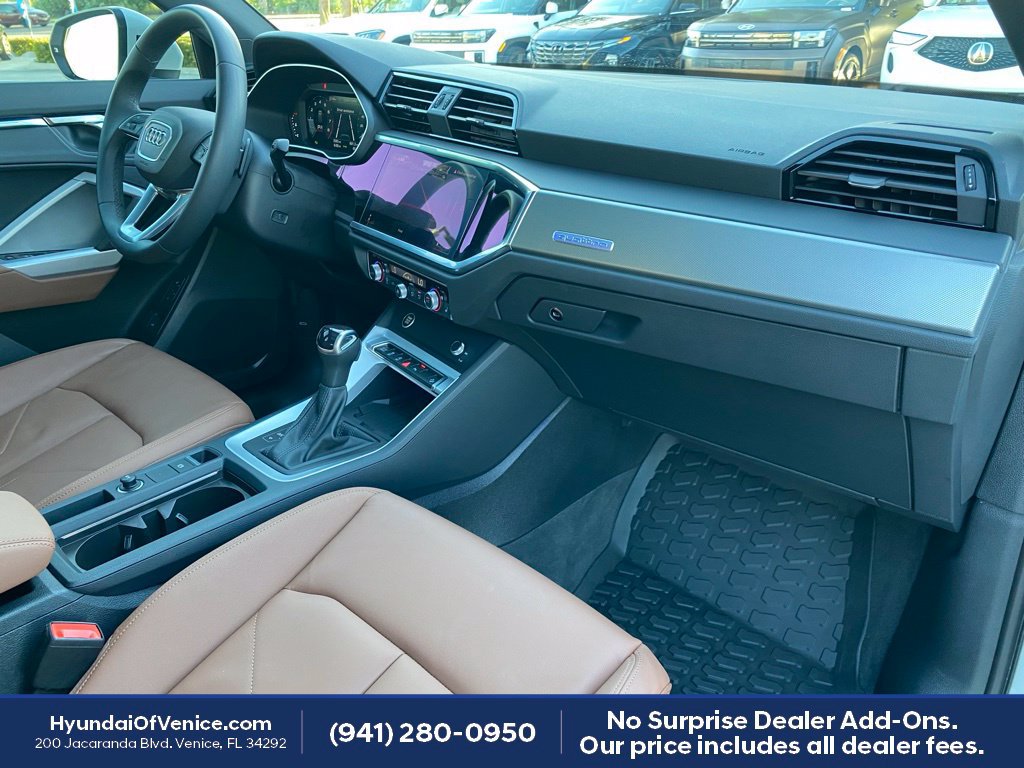 Used 2024 Audi Q3 2.0T Premium Plus AWD/4WD image 17