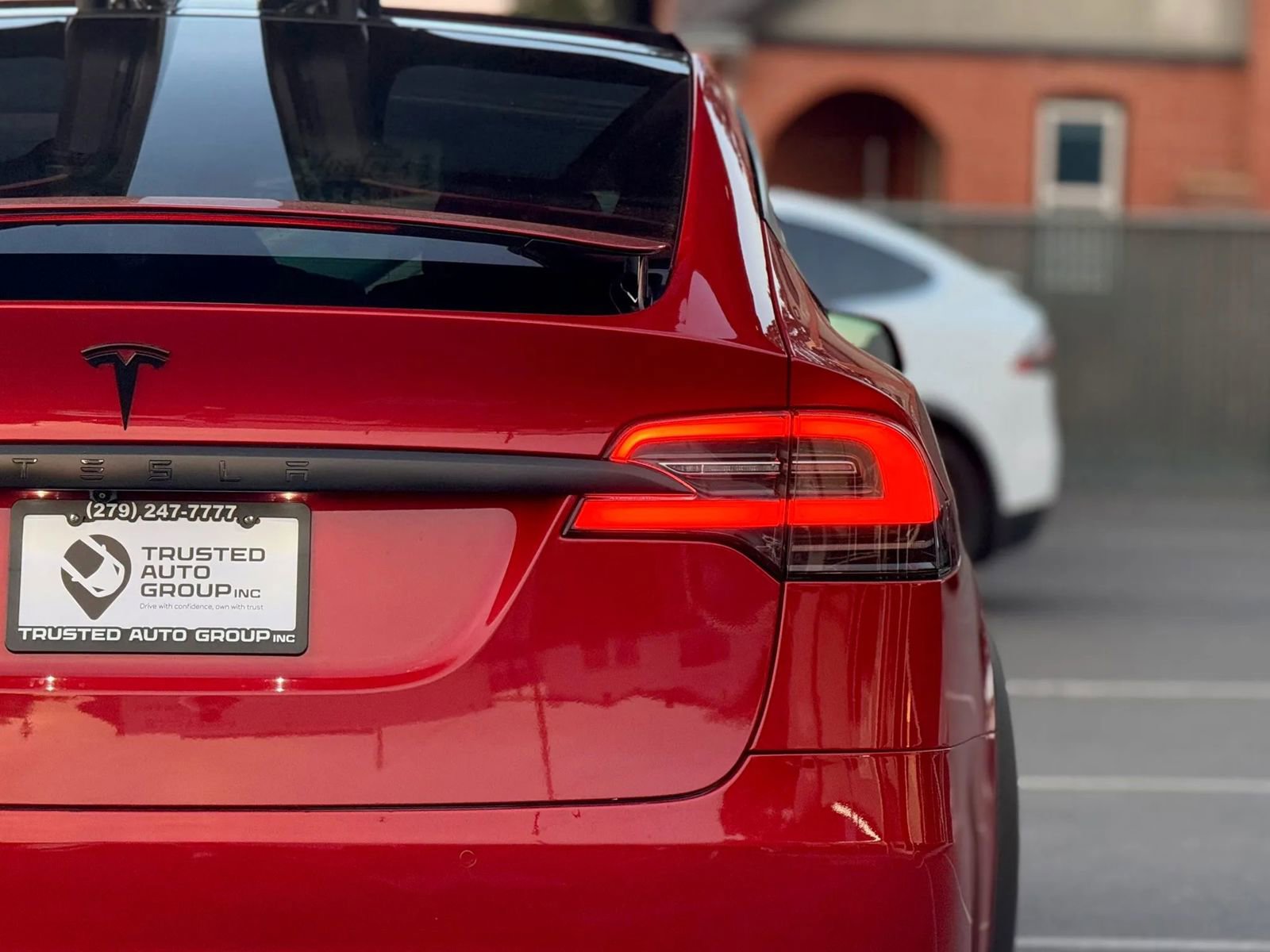 Used 2020 Tesla Model X Long Range image 10