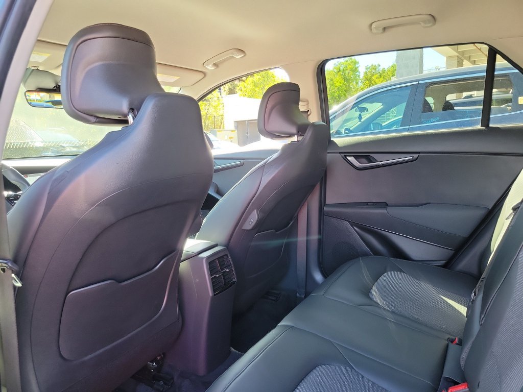 Used 2023 Kia Niro EX FWD image 16