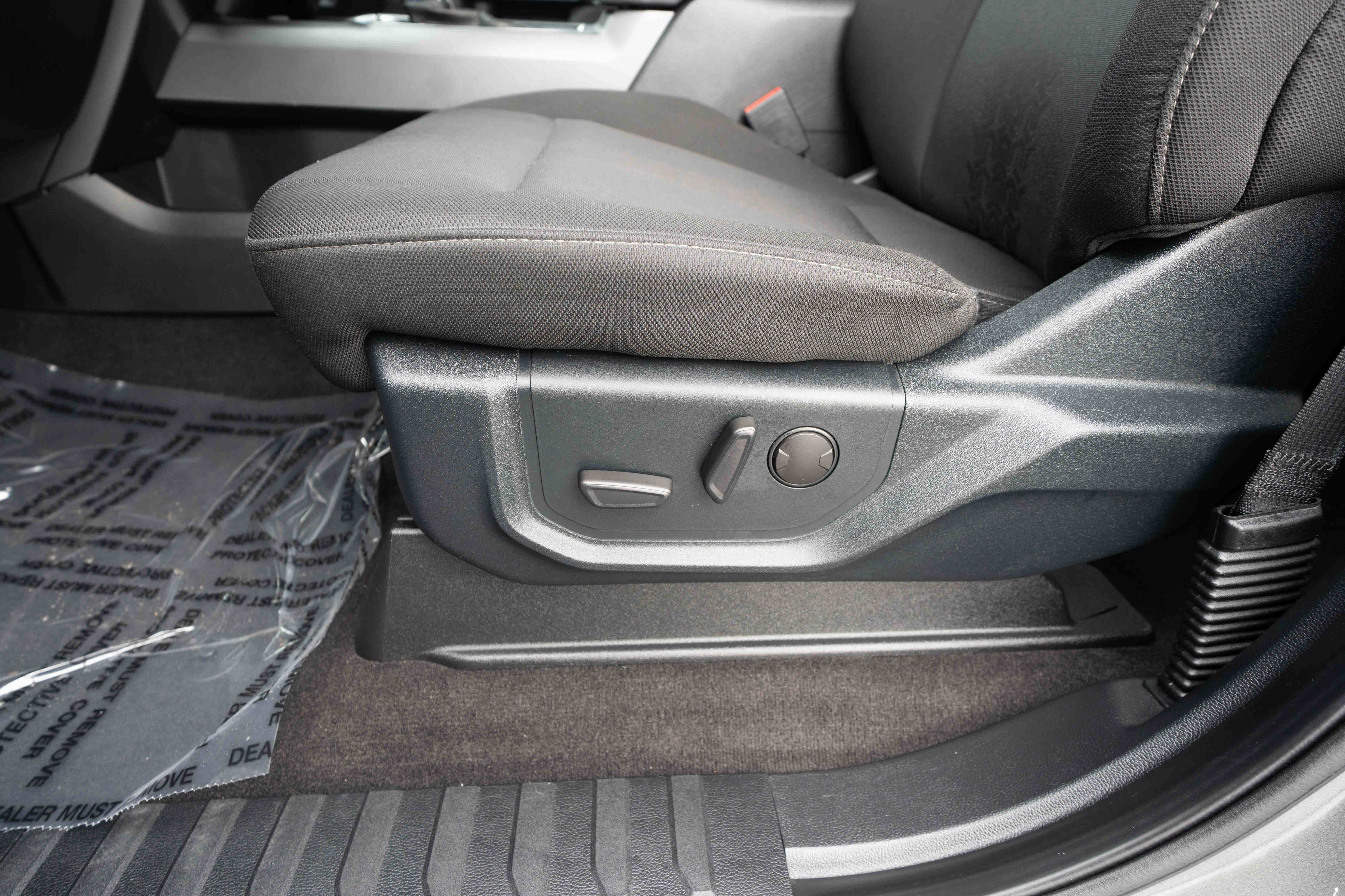 Used 2020 Ford F150 XLT w/ Equipment Group 302A Luxury image 12