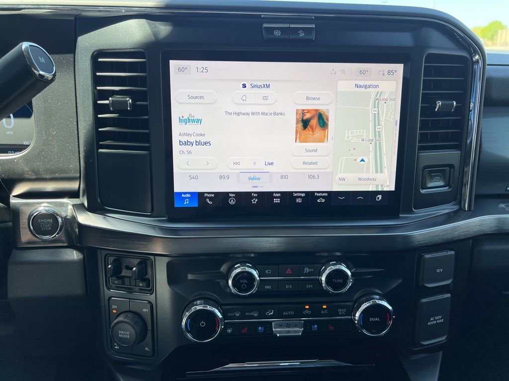 New 2026 Ford F250 Lariat w/ Black Appearance Package image 19