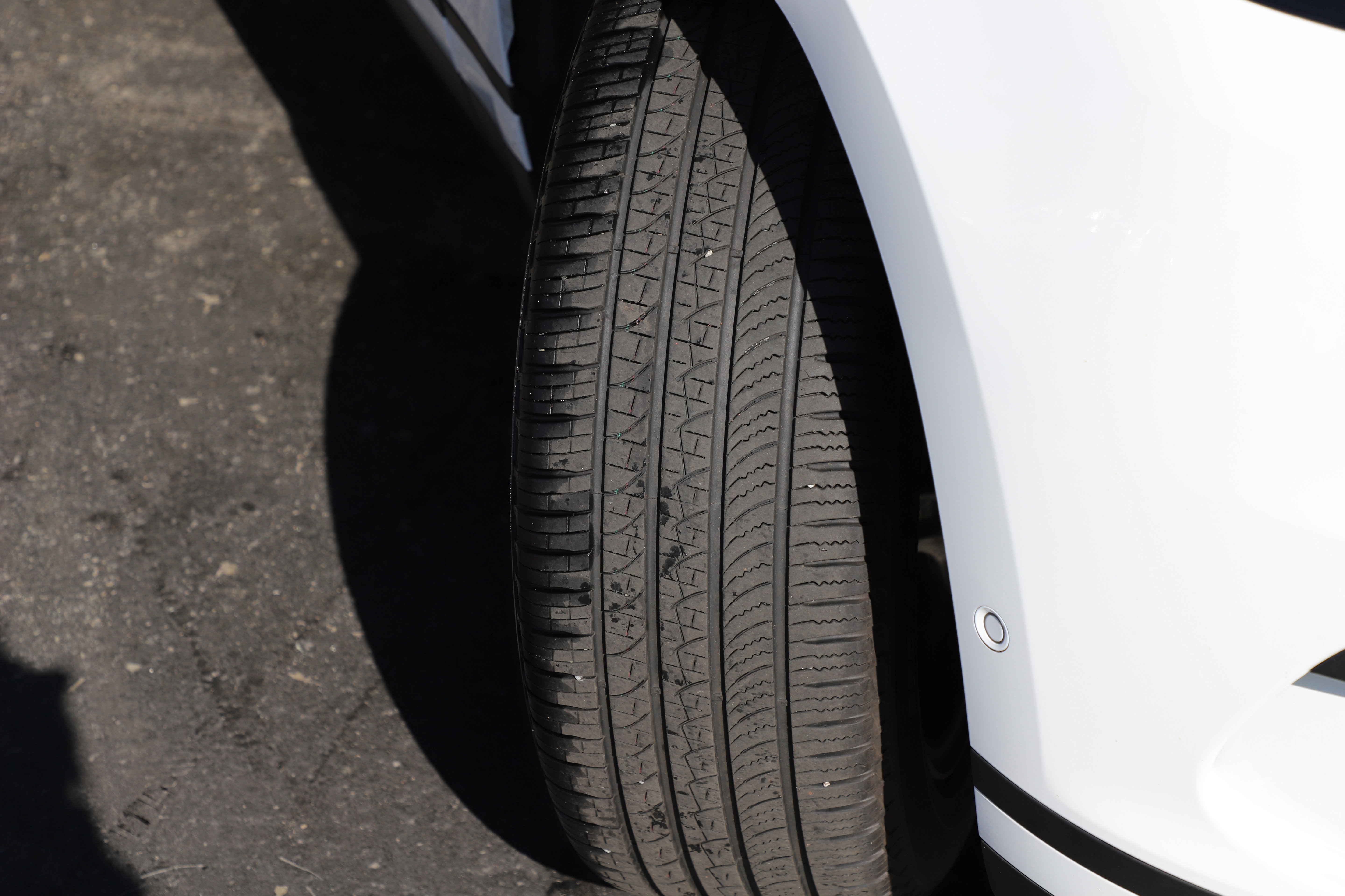 Certified 2026 Land Rover Range Rover Velar S image 3