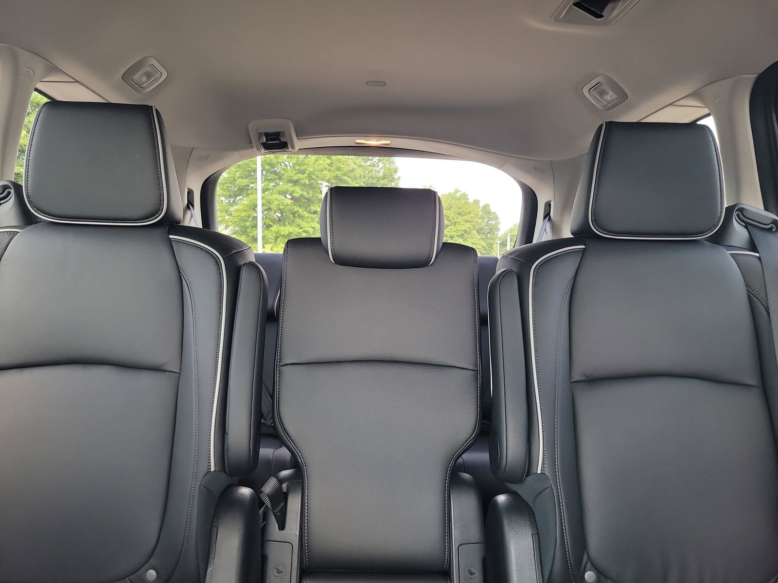 New 2026 Honda Odyssey Touring image 23