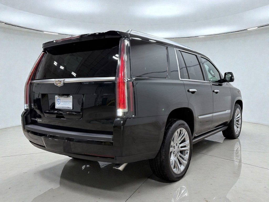 Used 2017 Cadillac Escalade Premium Luxury w/ LPO, Radiant Package image 8