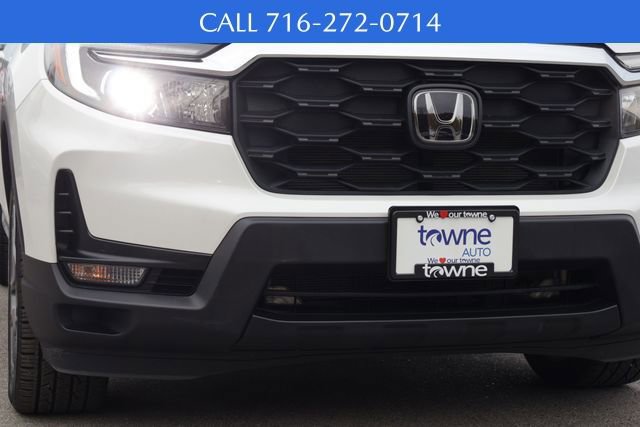 Used 2023 Honda Passport EX-L image 11