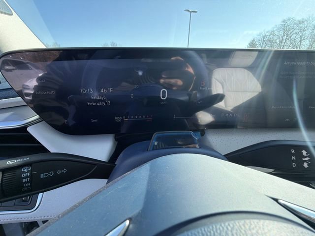 New 2026 Buick Enclave Avenir w/ Super Cruise Package FWD image 13