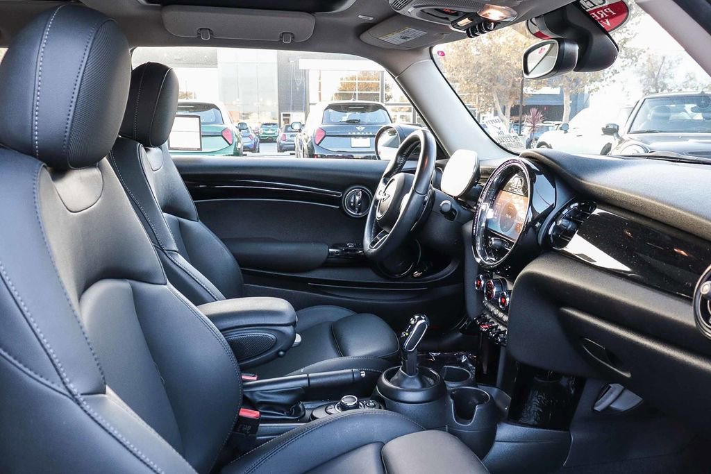 Used 2023 MINI Cooper S image 16
