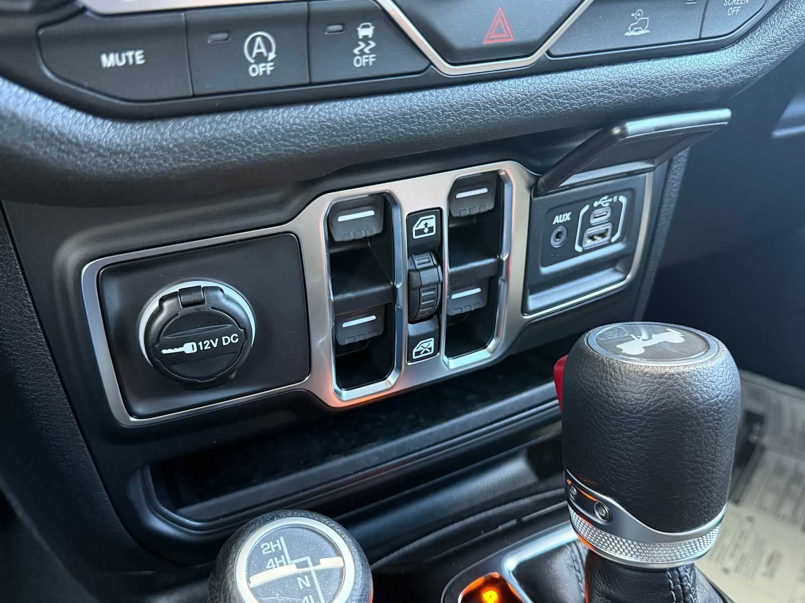 New 2026 Jeep Wrangler Unlimited Sport AWD/4WD image 15
