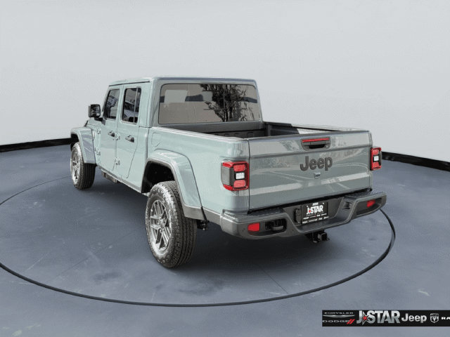 New 2026 Jeep Gladiator Sport AWD/4WD image 7