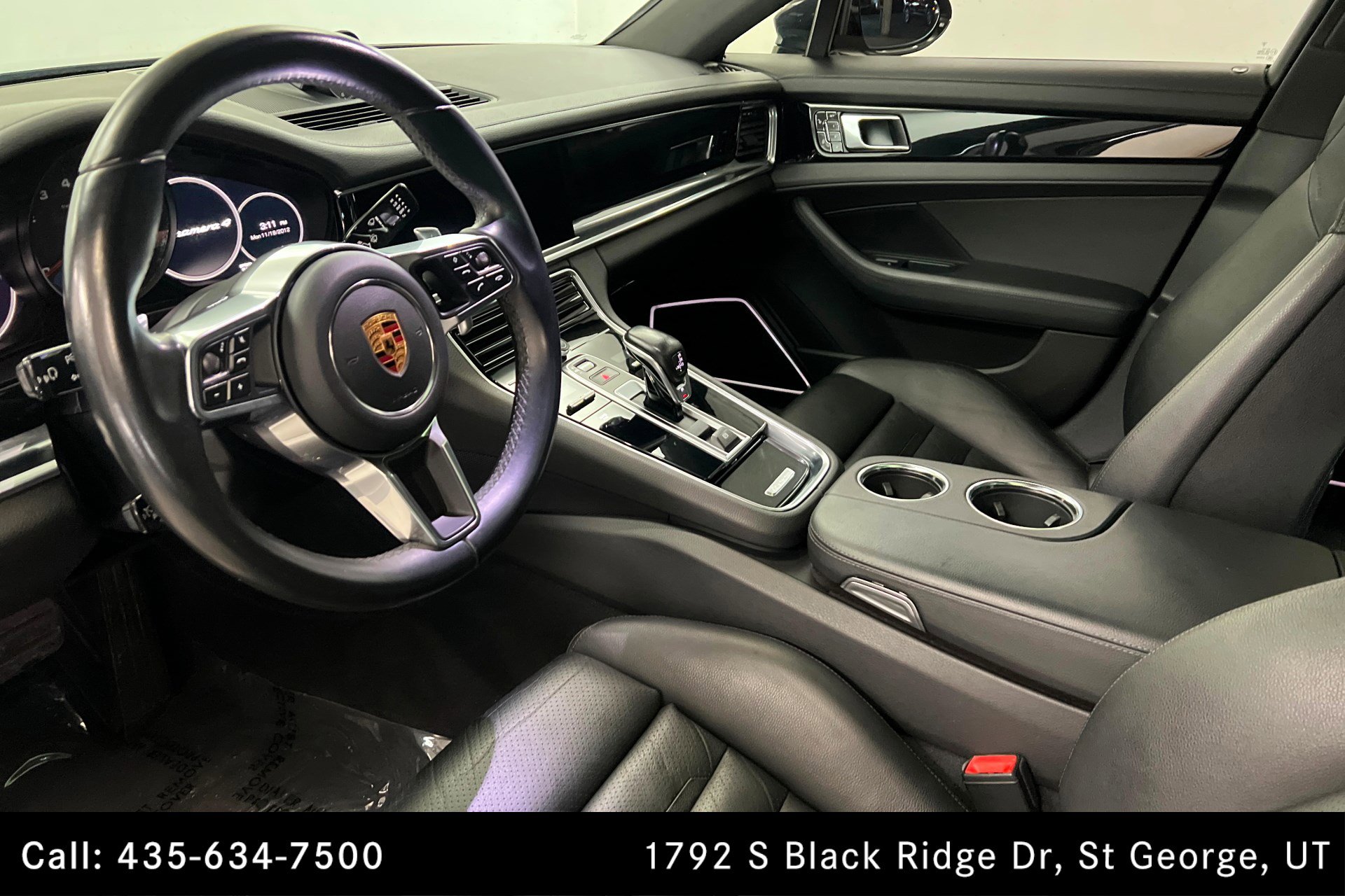 Used 2017 Porsche Panamera 4 AWD/4WD image 15