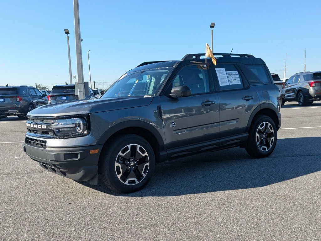 Certified 2024 Ford Bronco Sport Outer Banks AWD/4WD image 7