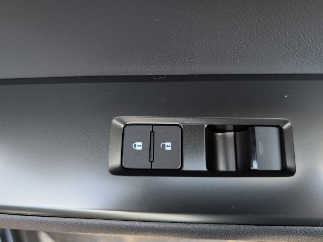 New 2026 Lexus UX 300h AWD image 23