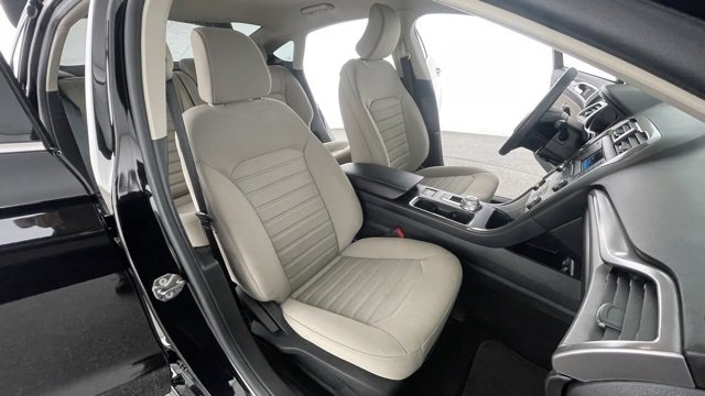 Used 2019 Ford Fusion S image 46