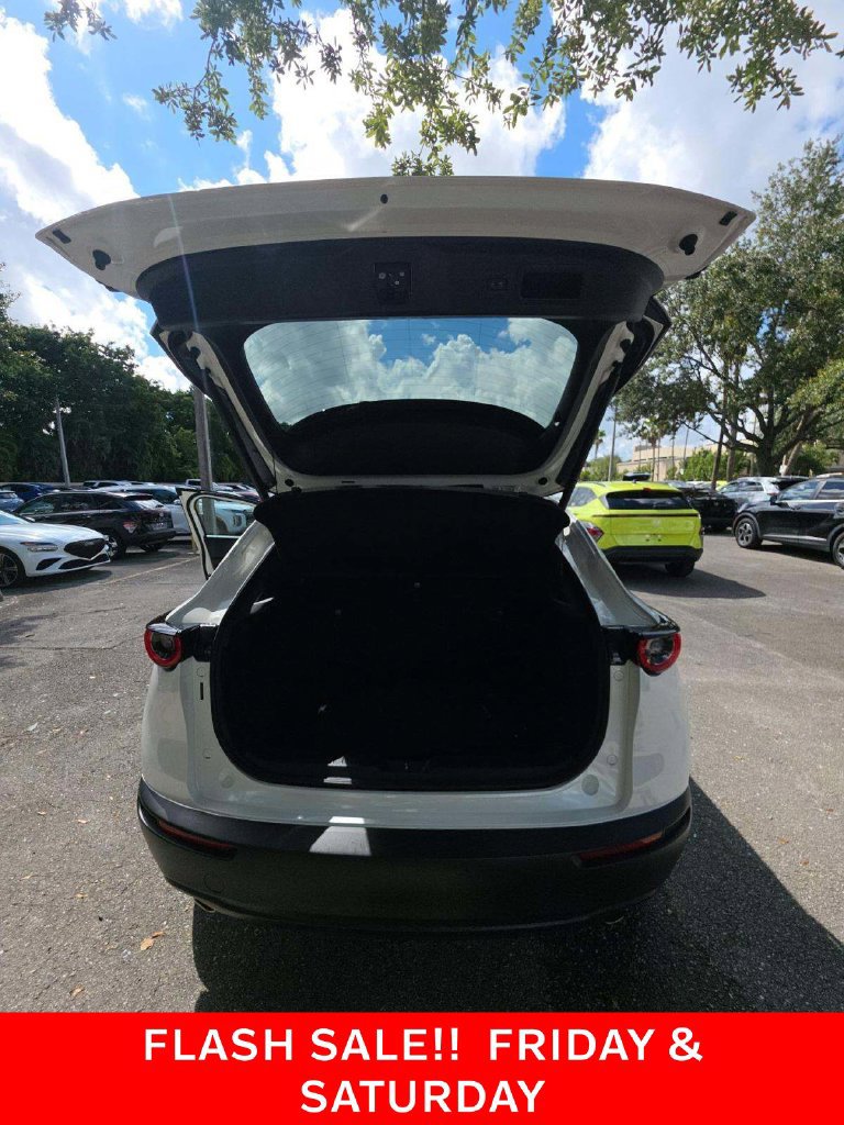 Used 2020 MAZDA CX-30 FWD w/ Premium Package image 12