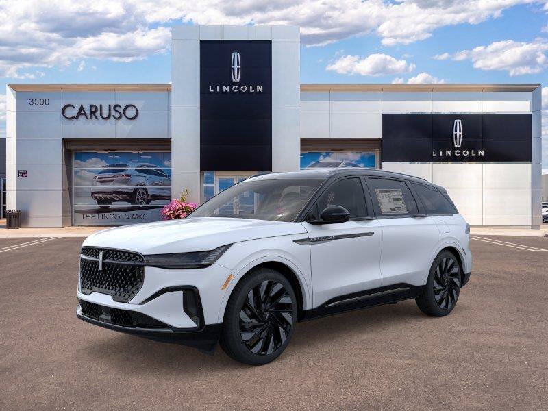 New 2026 Lincoln Nautilus Reserve w/ Jet Appearance Package AWD/4WD image 1