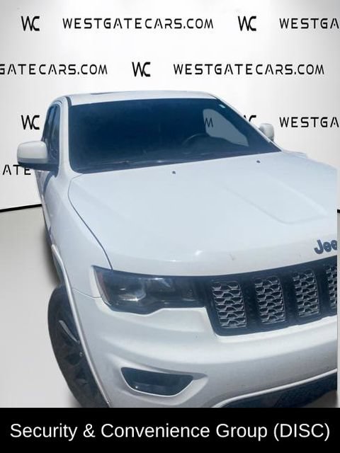 Used 2017 Jeep Grand Cherokee Altitude RWD image 8