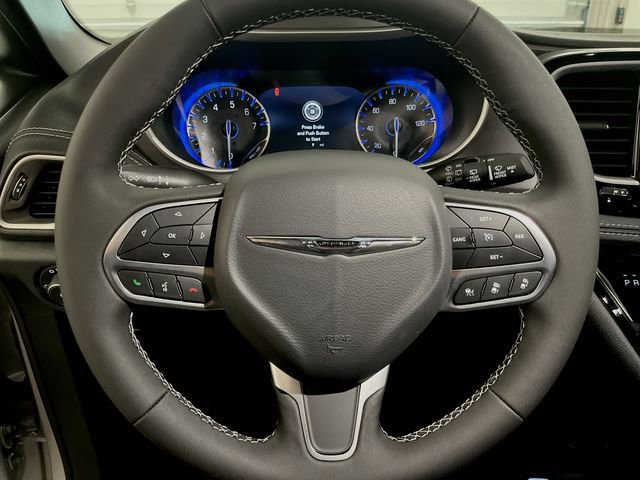 New 2026 Chrysler Pacifica Select image 16
