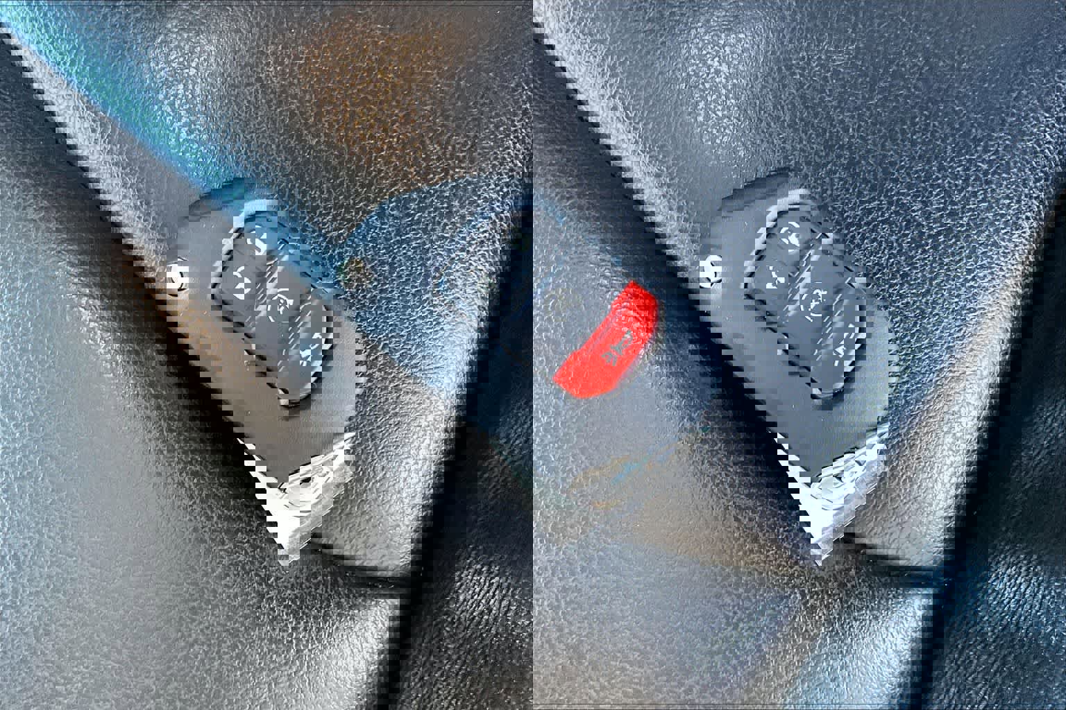 Used 2023 Jeep Wrangler Unlimited Rubicon 4xe w/ Cold Weather Group image 20