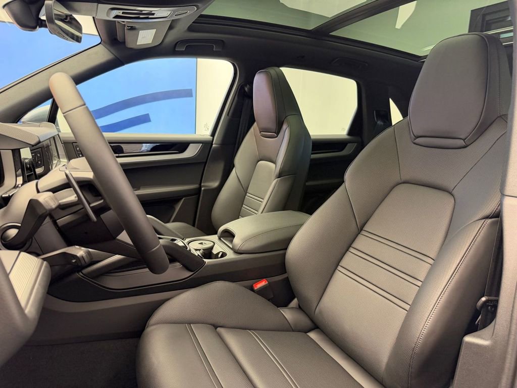 New 2026 Porsche Cayenne S AWD/4WD image 5