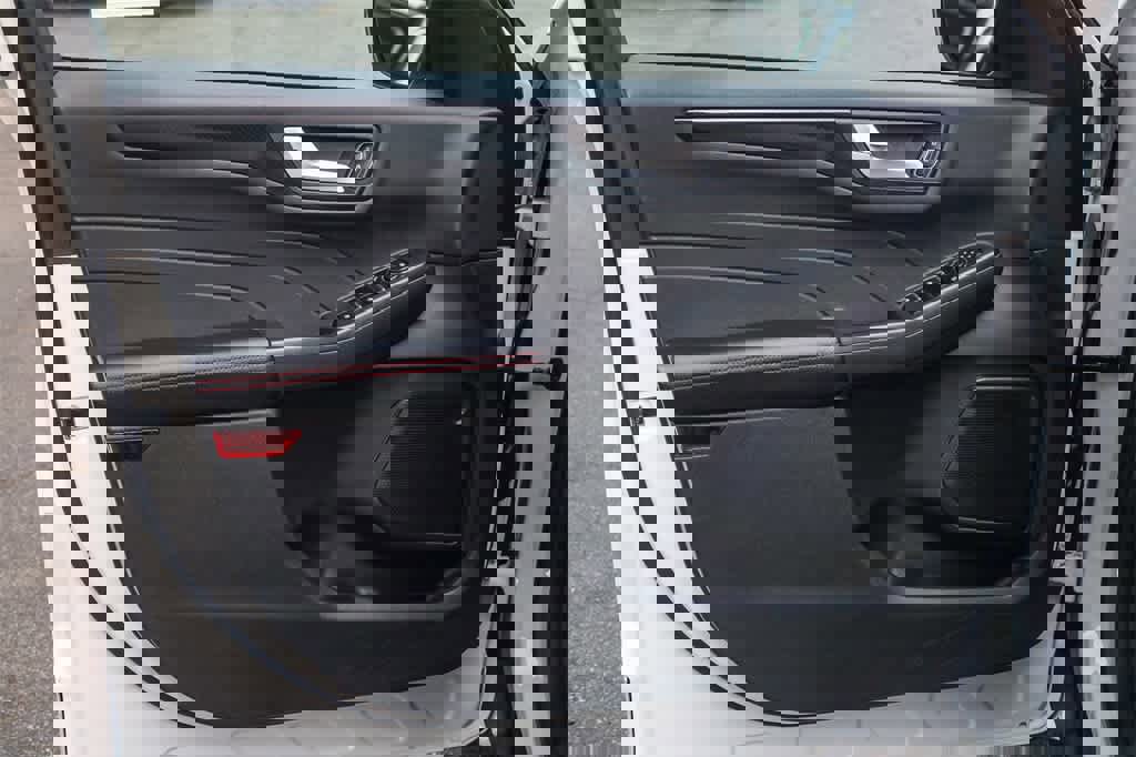 Used 2024 Ford Escape ST-Line w/ Tech Pack #1 image 22