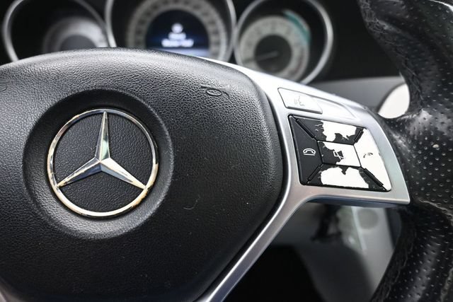 Used 2014 Mercedes-Benz C 250 Sedan image 27