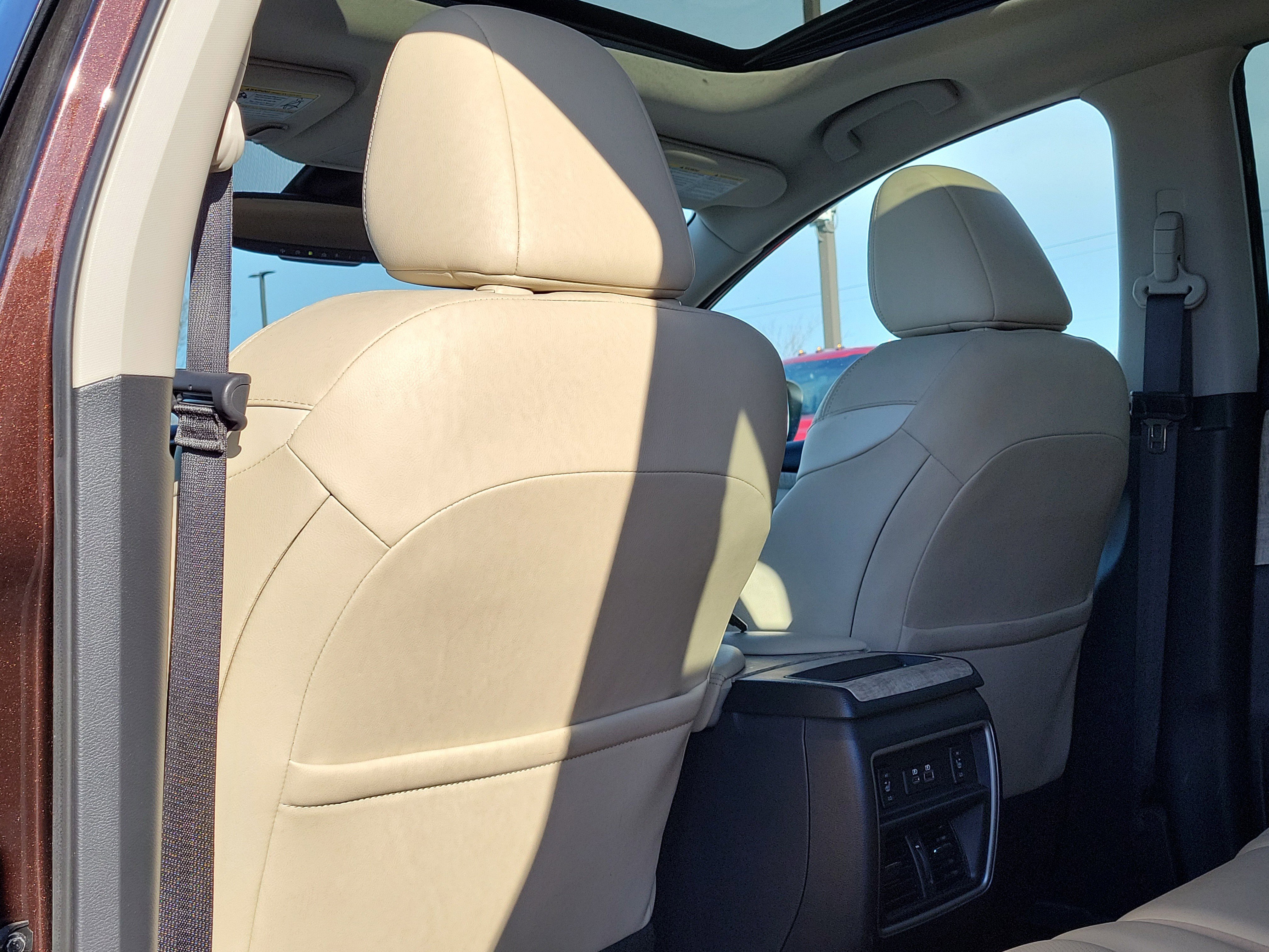 Used 2020 Nissan Murano SL w/ Moonroof Package image 12