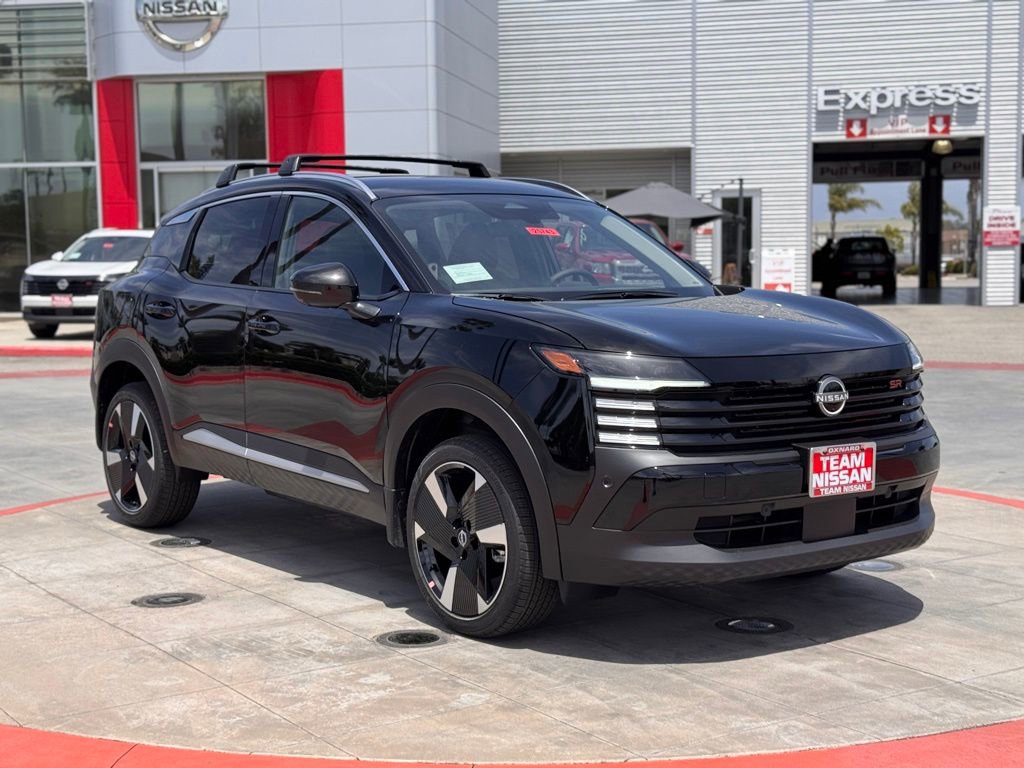 New 2025 Nissan Kicks SR video 2