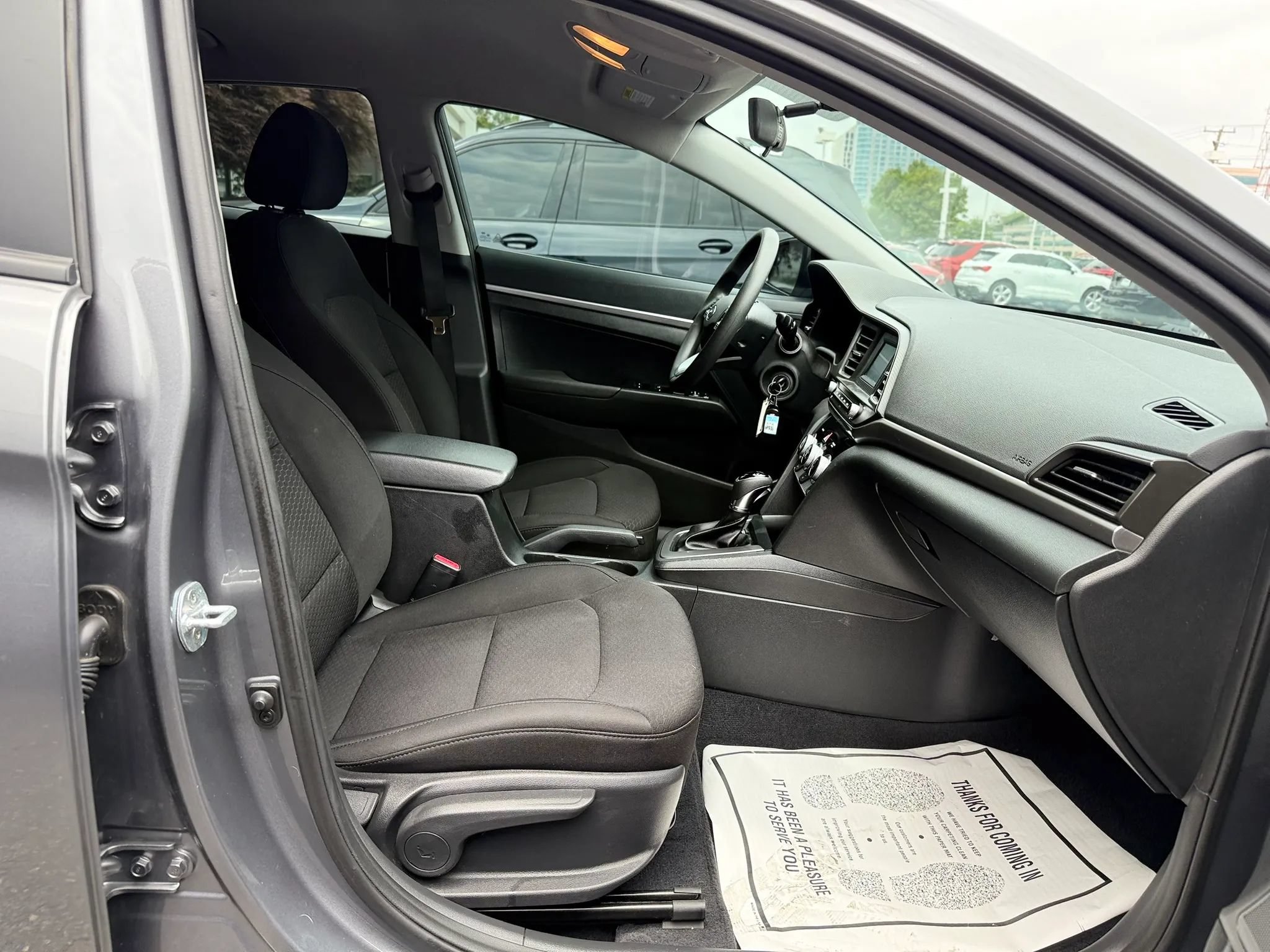 Used 2019 Hyundai Elantra SE w/ Cargo Package FWD image 32