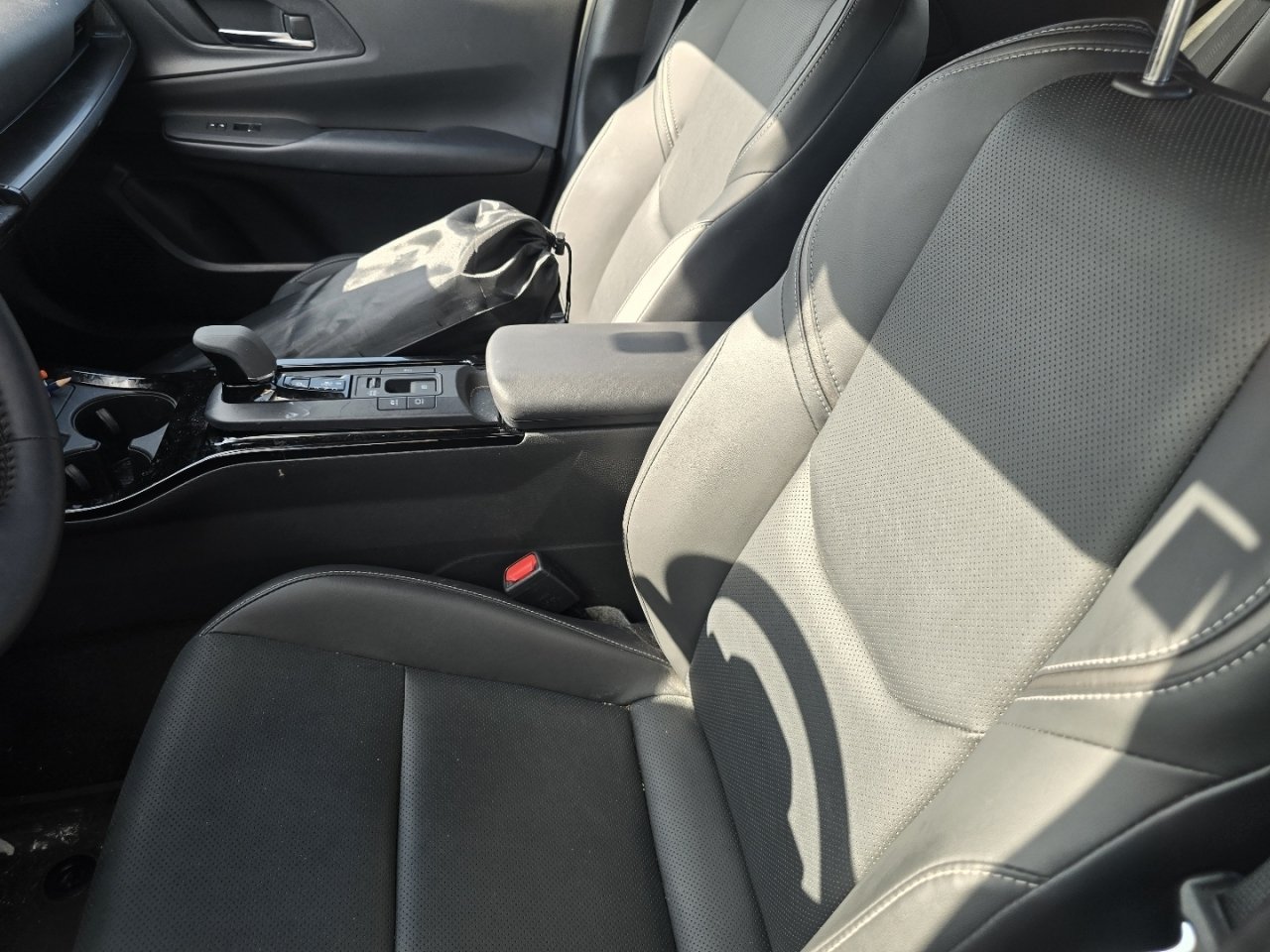 Used 2026 Toyota Prius AWD image 21
