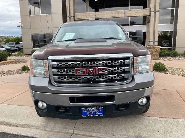 Used 2014 GMC Sierra 3500 SLT w/ SLT Convenience Package AWD/4WD image 2