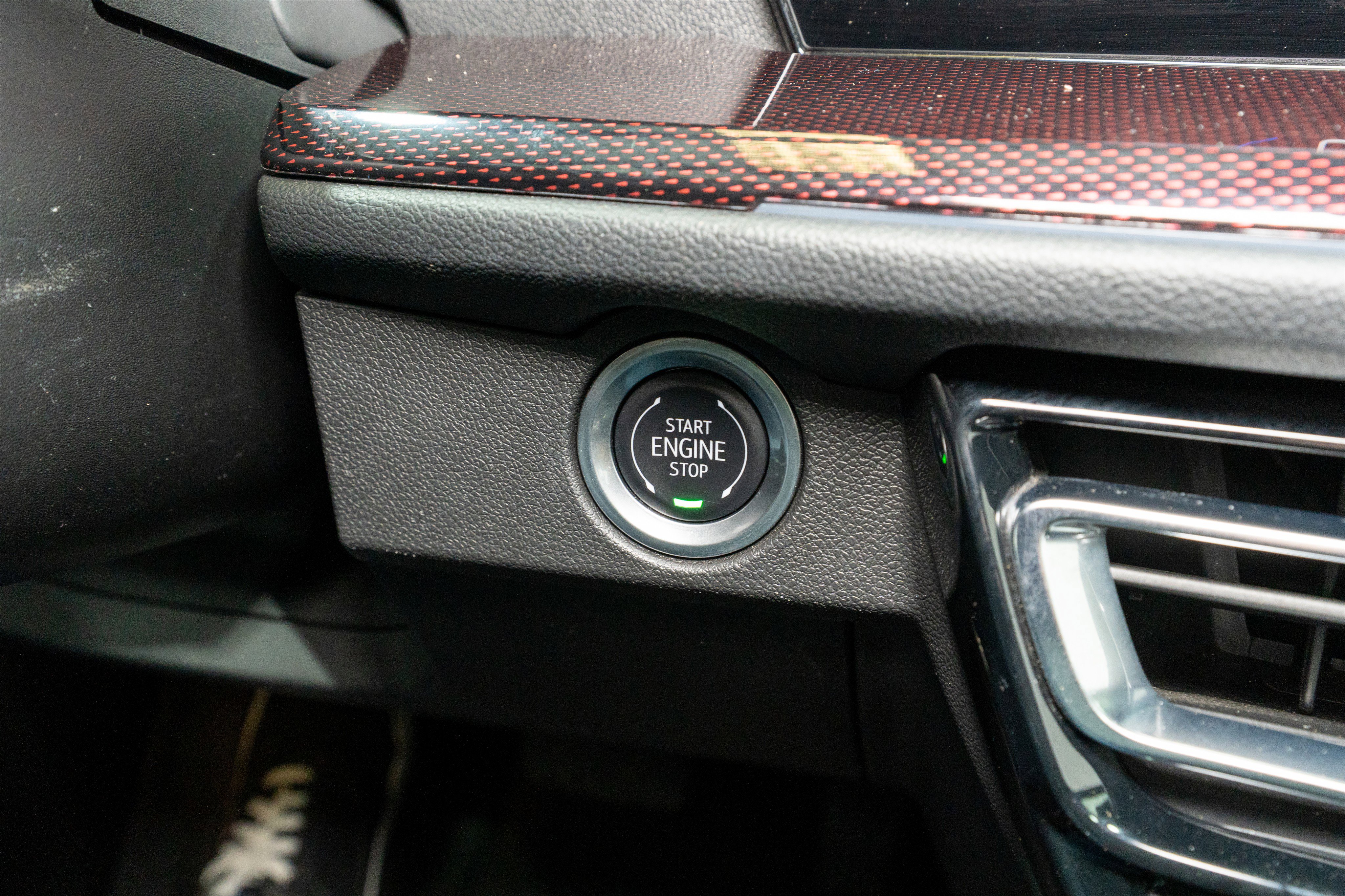 Used 2024 Chevrolet Traverse Z71 AWD/4WD image 24