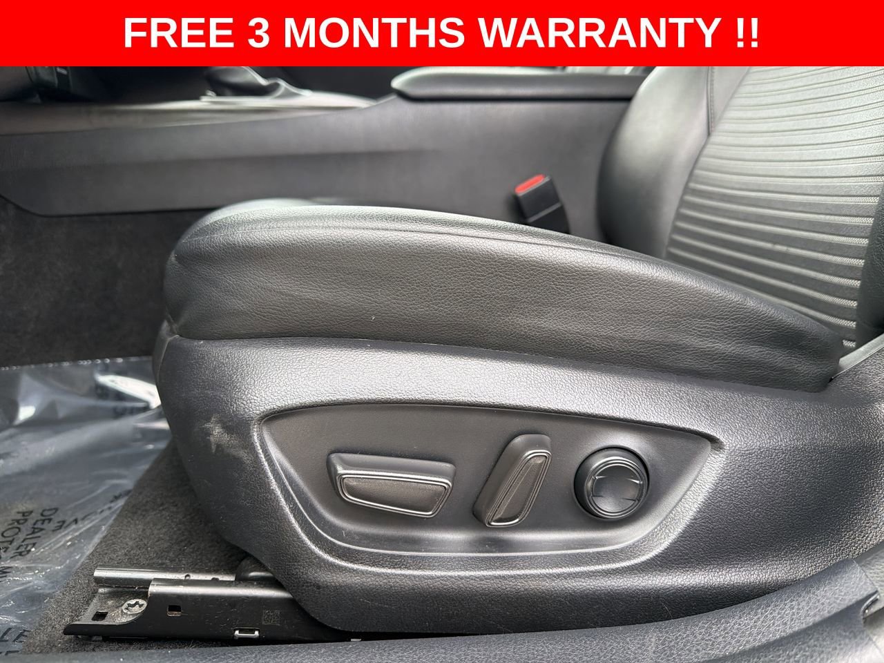 Used 2022 Toyota Camry SE FWD image 13
