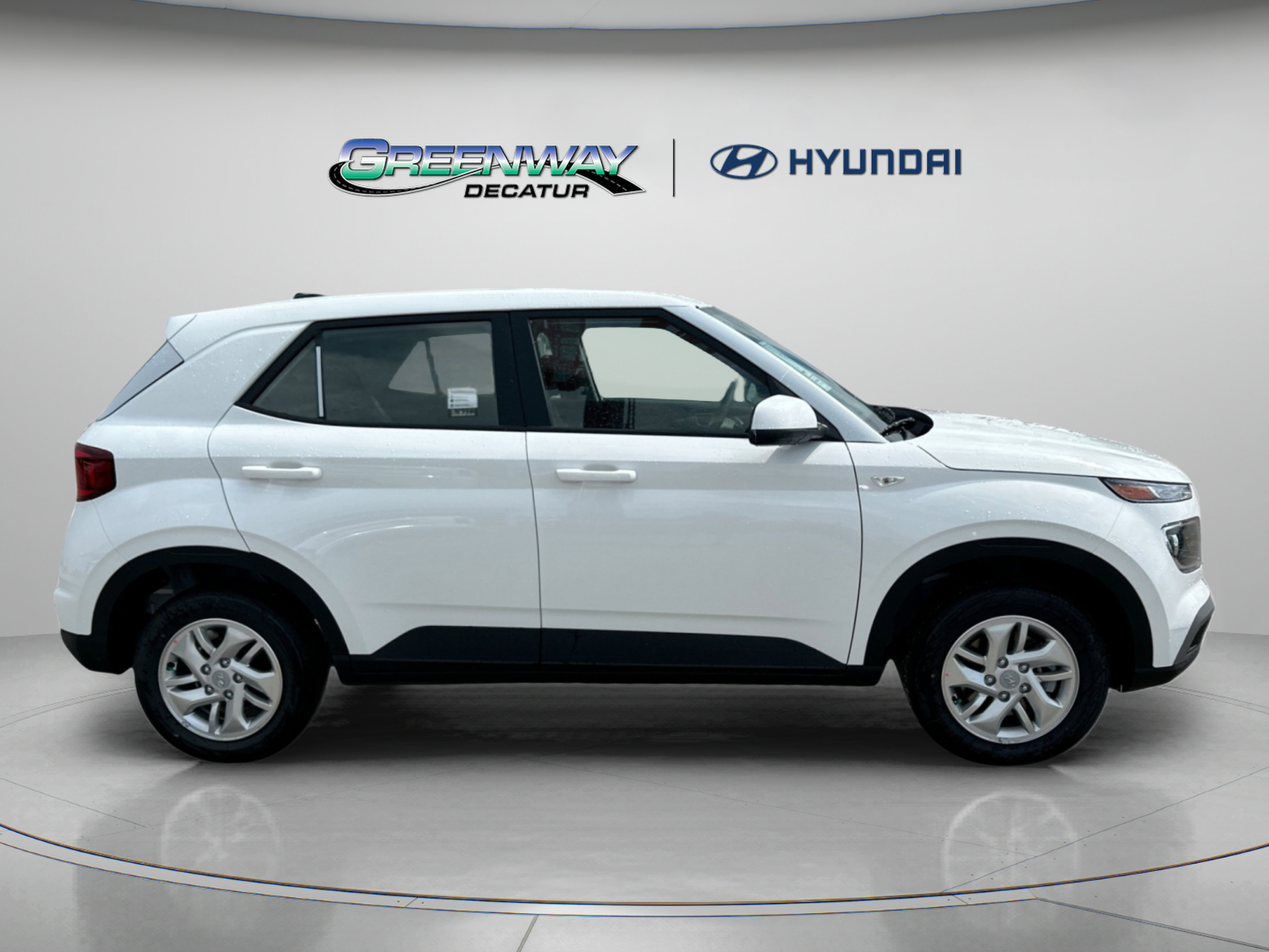 New 2026 Hyundai Venue SE FWD image 9