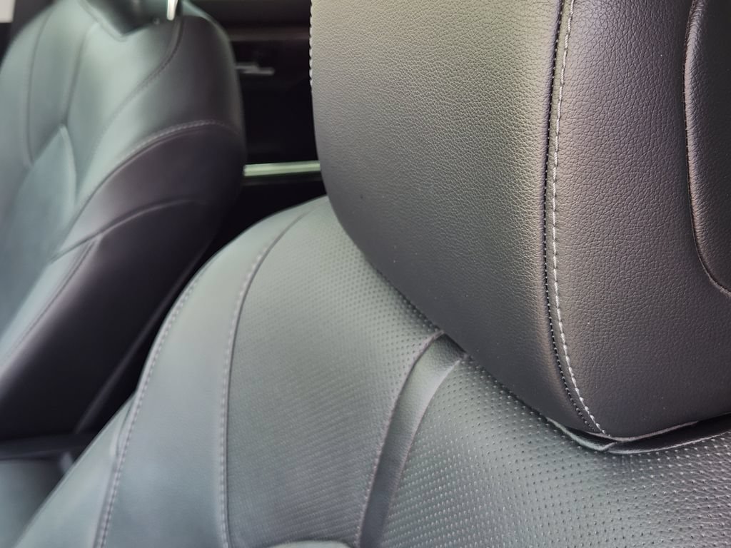 Certified 2020 Toyota Highlander Limited FWD image 16