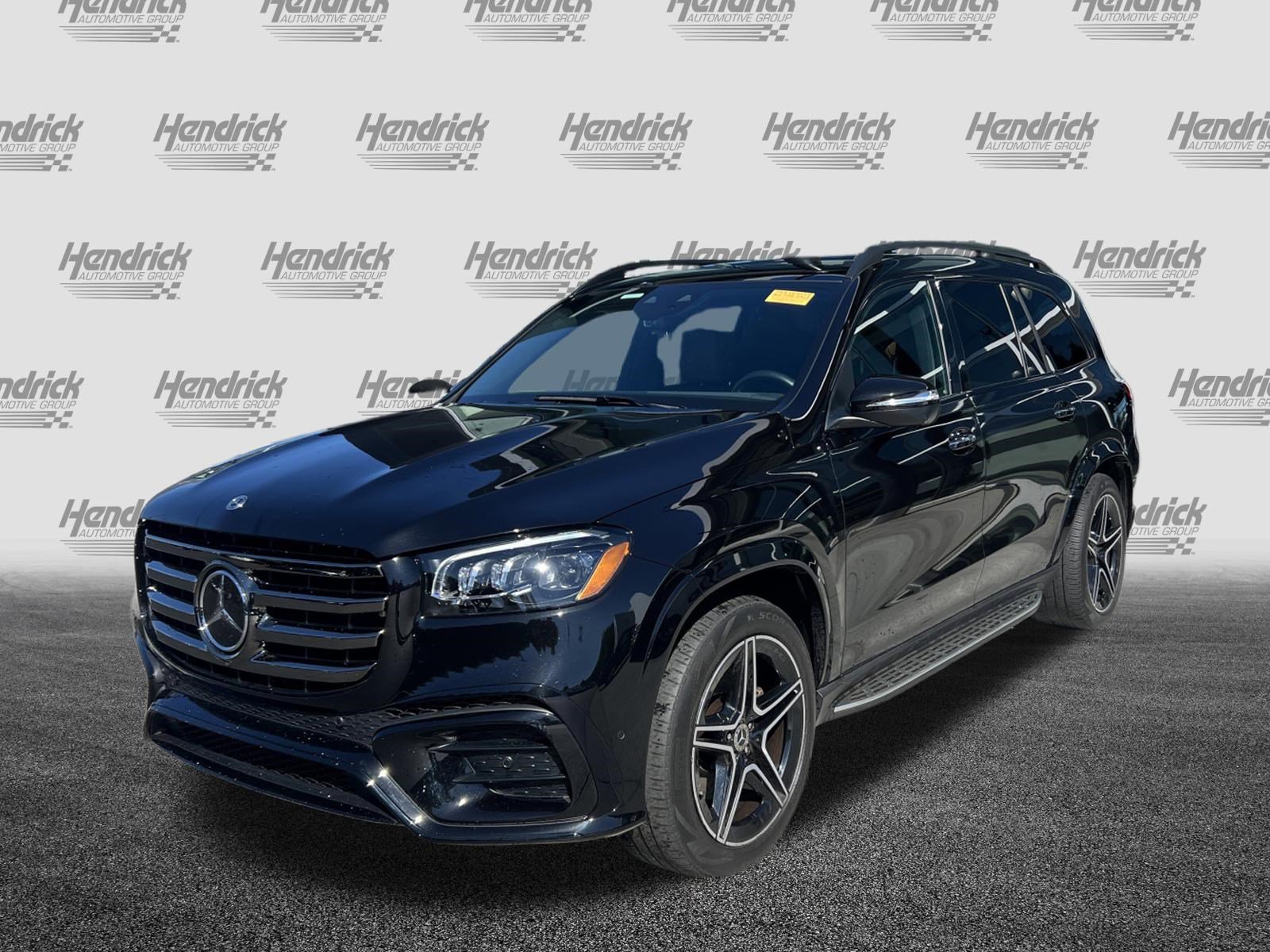 Used 2024 Mercedes-Benz GLS 450 4MATIC image 5