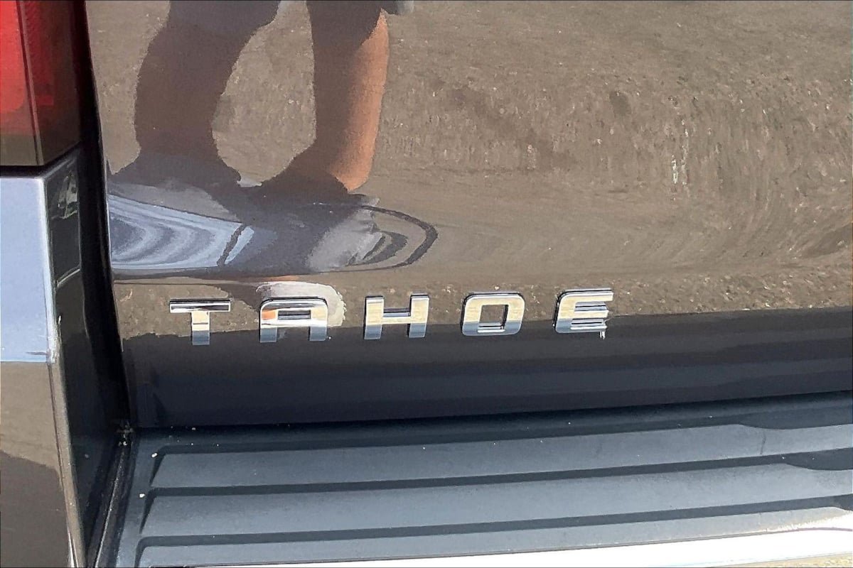 Used 2015 Chevrolet Tahoe LTZ AWD/4WD image 21