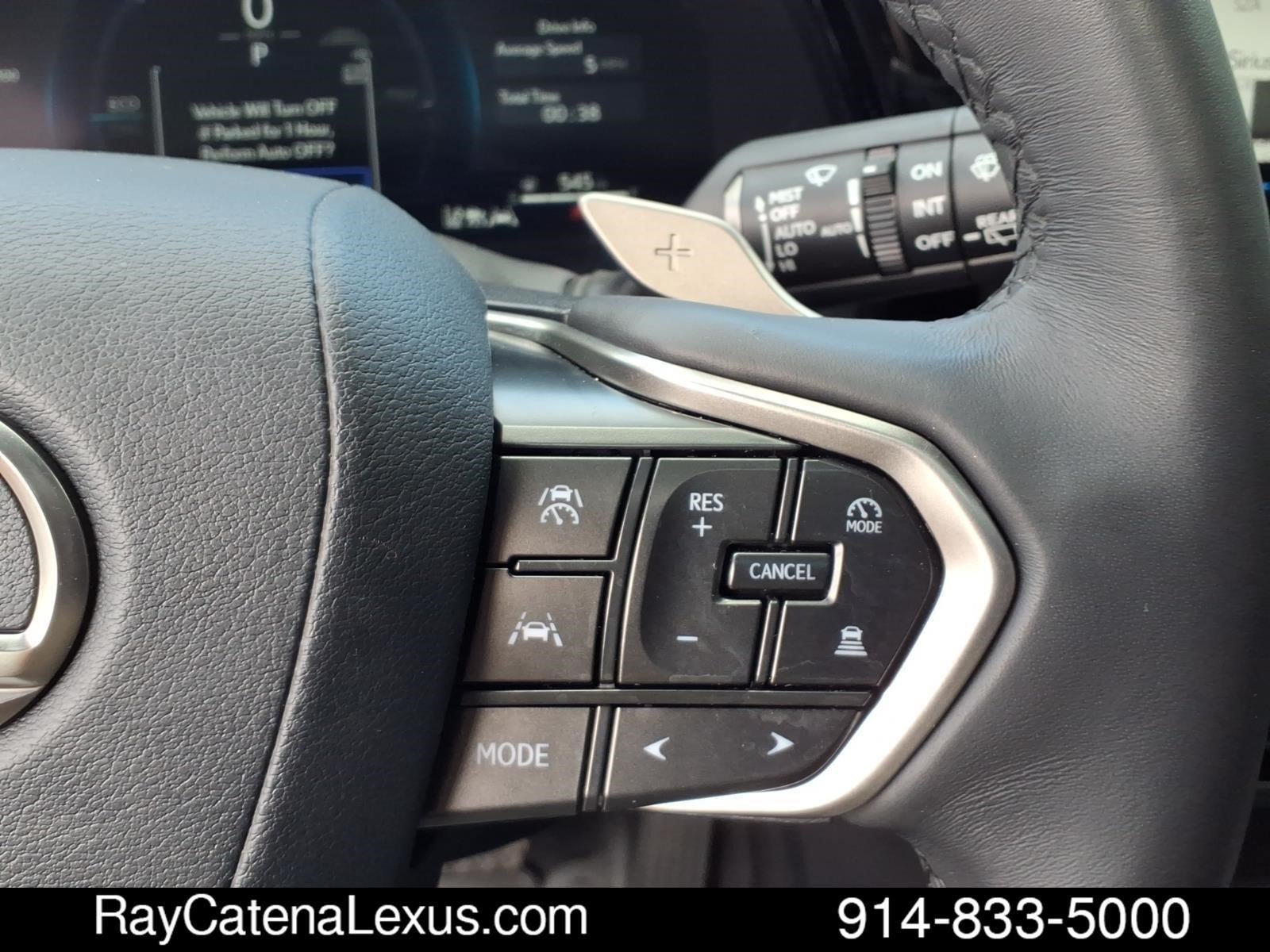 Certified 2025 Lexus RX 350h w/ Accessory Package AWD/4WD image 16